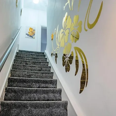 F1Kr - Stylish Home For Family And Friends Leeds (West Yorkshire)