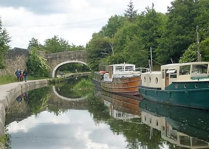 *fl1k* For Your Relaxed & Cosy + Free Parking + Free Fast Wifi Leeds (West Yorkshire)