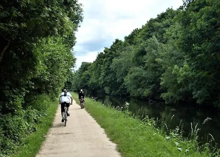 *fl1k* For Your Relaxed & Cosy + Free Parking + Free Fast Wifi * Leeds (West Yorkshire)